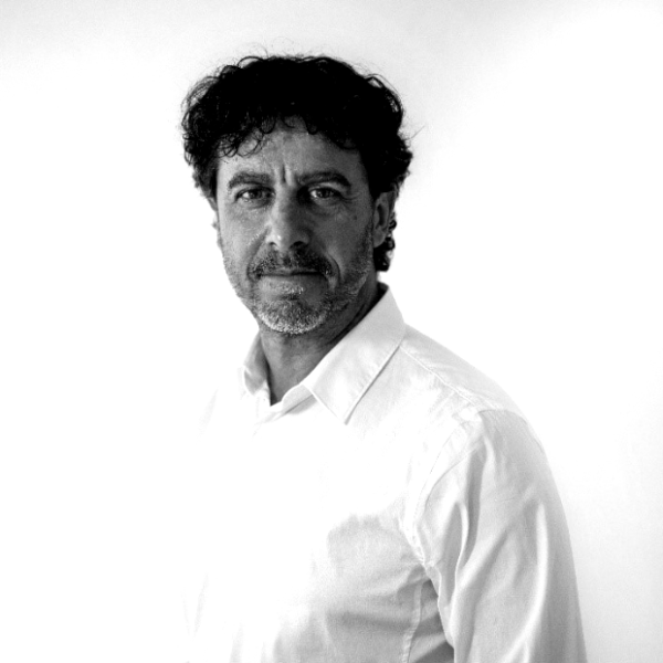 Emilio-Morenatti-blackwhite